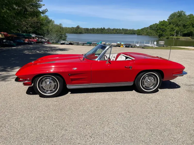 1963 Chevrolet Corvette Sting Ray Convertible photo 24