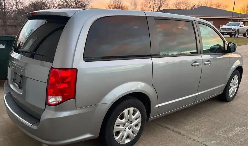 2018 Dodge Grand Caravan photo 5