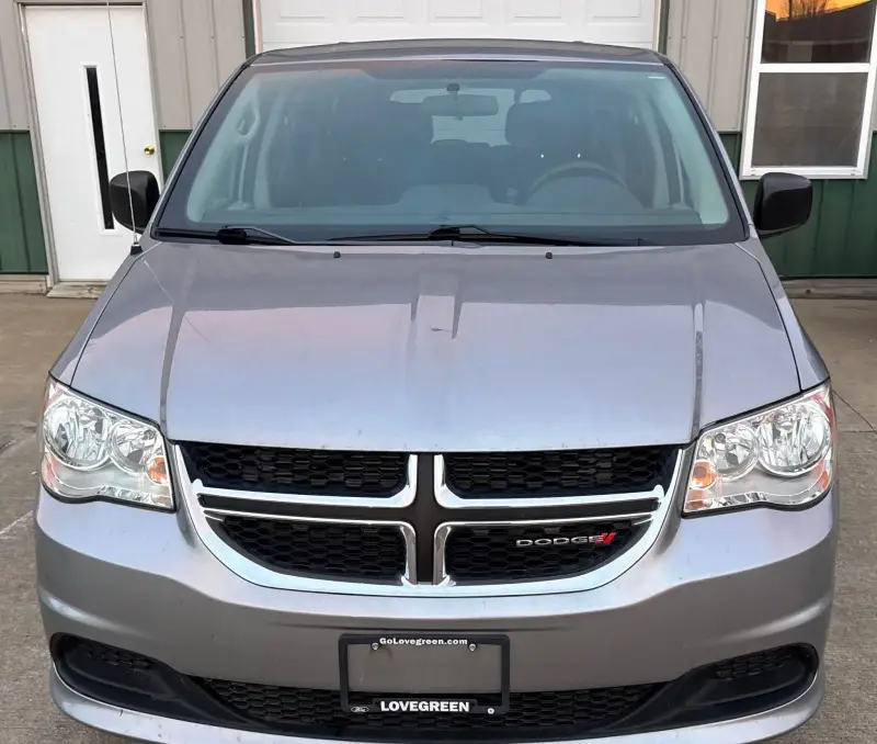 2018 Dodge Grand Caravan photo 2