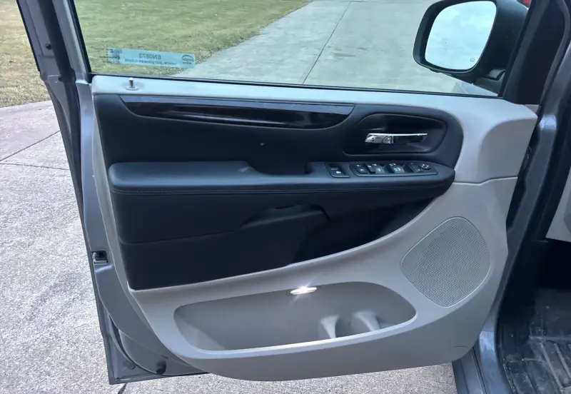 2018 Dodge Grand Caravan photo 16