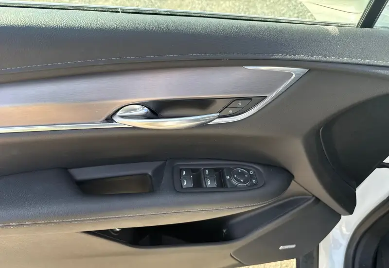 2020 Cadillac XT5 photo 30