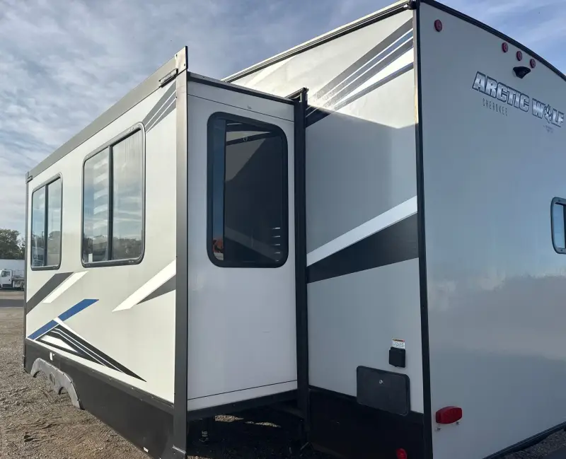 2021 Cherokee by Forest River Inc. Arctic Wolf photo 24