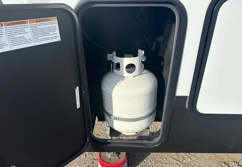 2021 Cherokee by Forest River Inc. Arctic Wolf photo 18