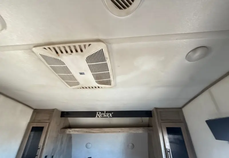 2021 Cherokee by Forest River Inc. Arctic Wolf photo 84
