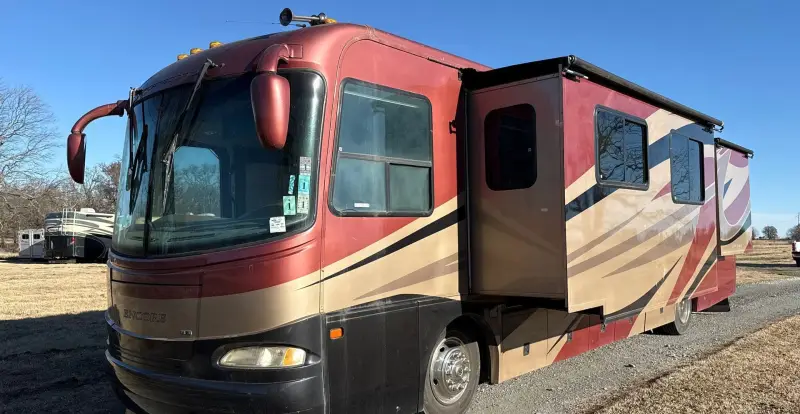 2005 Coachman Encore 380DS photo 10