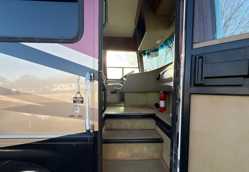 2005 Coachman Encore 380DS photo 57