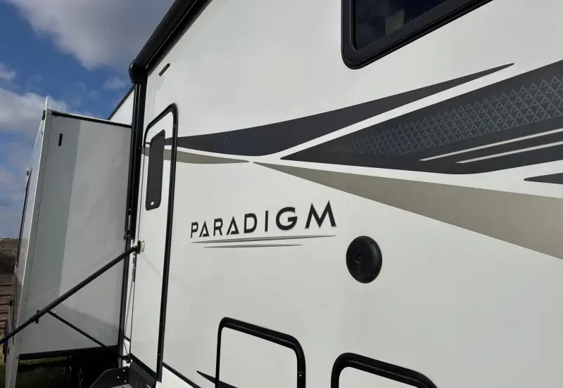 2023 Alliance Rv Paradigm photo 19