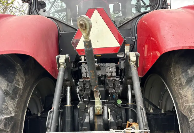 2015 Case Puma 185 photo 31