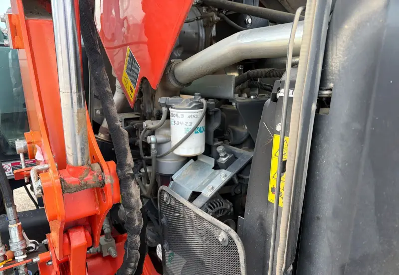 2013 Kubota M135GX photo 44