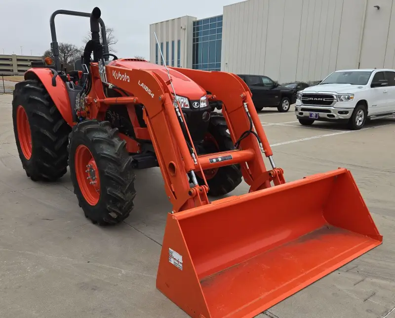 2022 Kubota M5-091D photo 3