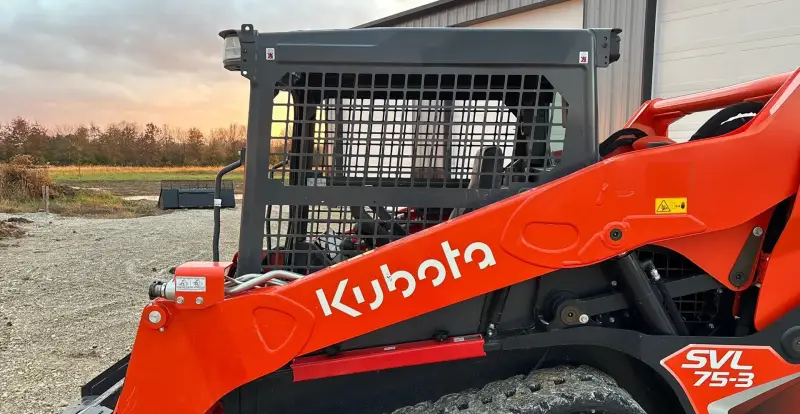 2024 Kubota SVL75-3 photo 34