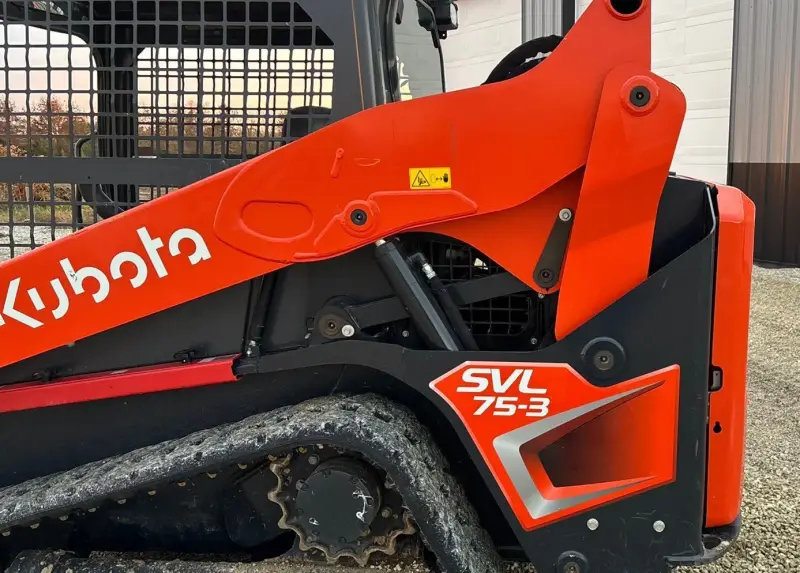 2024 Kubota SVL75-3 photo 33