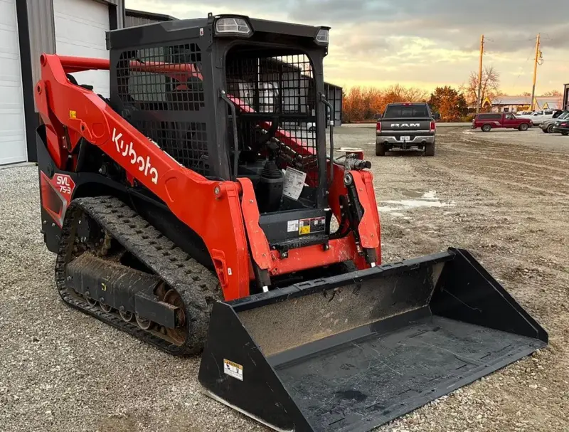 2024 Kubota SVL75-3 photo 3
