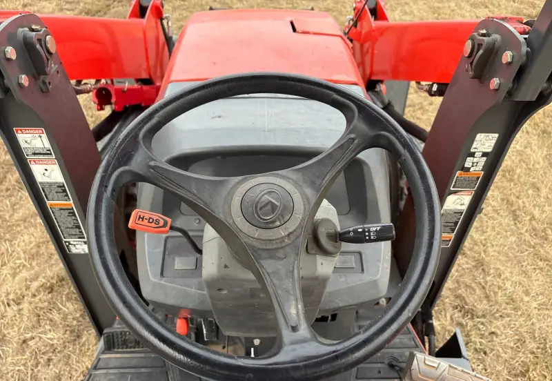 2021 Kubota M62 photo 62