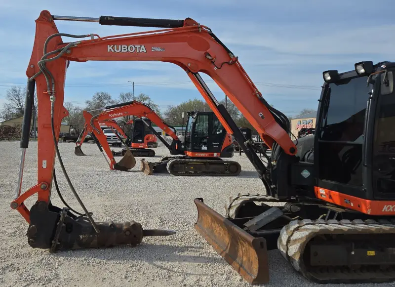 2017 Kubota KX080-4 photo 11