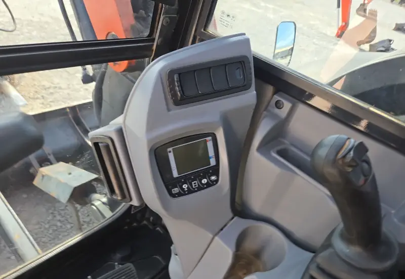 2017 Kubota KX080-4 photo 93