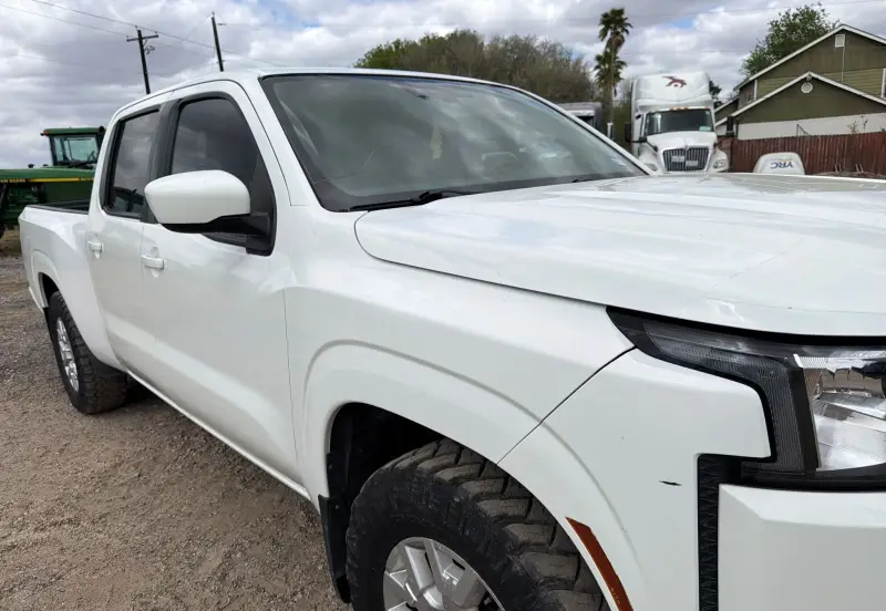 2022 Nissan Frontier photo 15