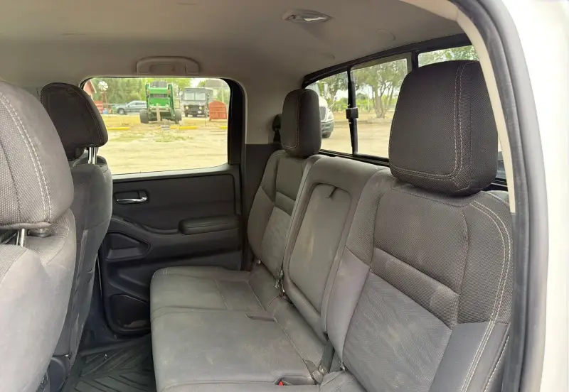 2022 Nissan Frontier photo 54