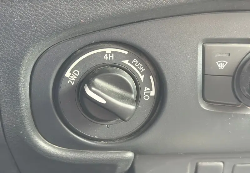 2022 Nissan Frontier photo 42