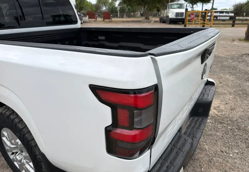 2022 Nissan Frontier photo 29
