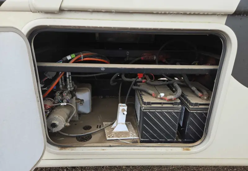 2017 Thor Motor Coach Stripped photo 44