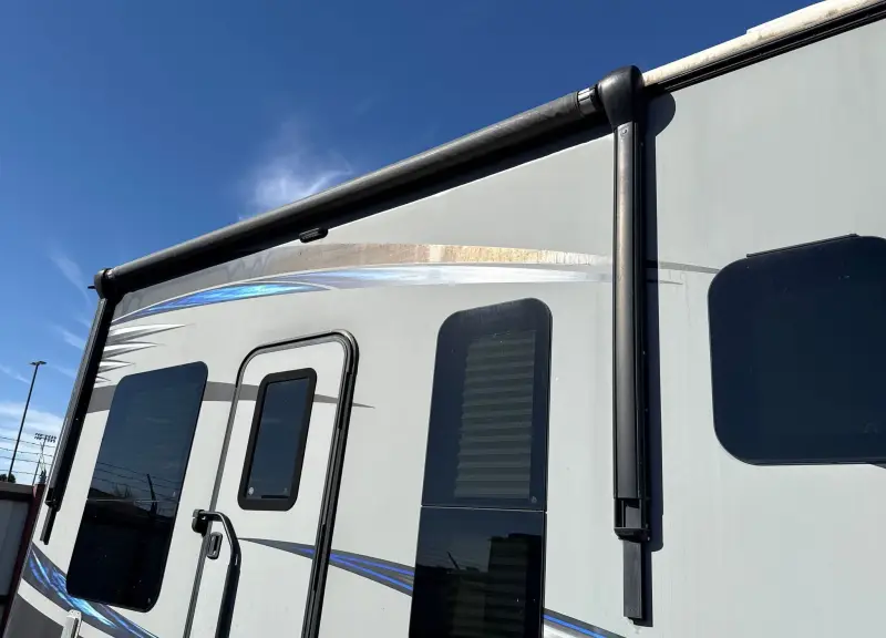 2017 Keystone FZ42317 photo 30