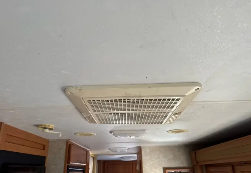 2008 Ford E450 Super Duty photo 79
