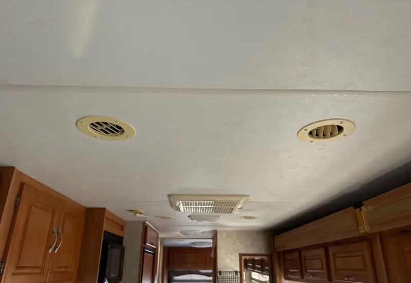 2008 Ford E450 Super Duty photo 78