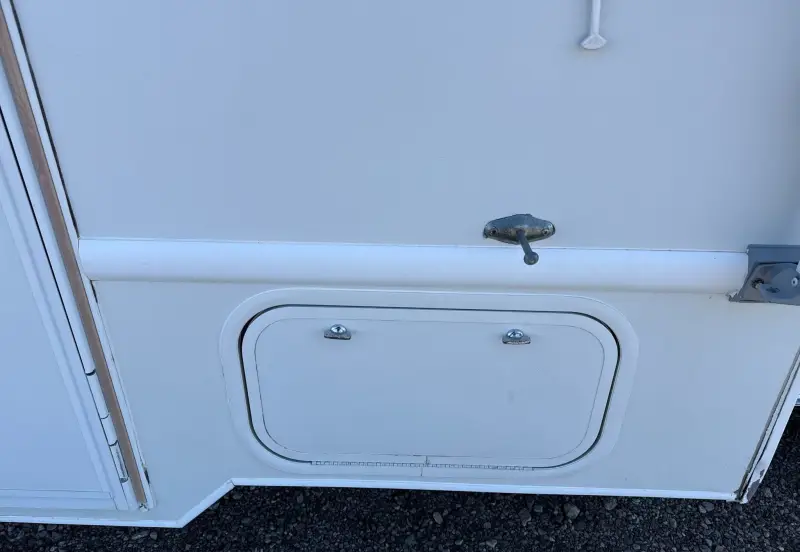 2008 Ford E450 Super Duty photo 26