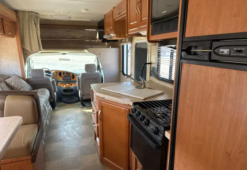 2008 Ford E450 Super Duty photo 114