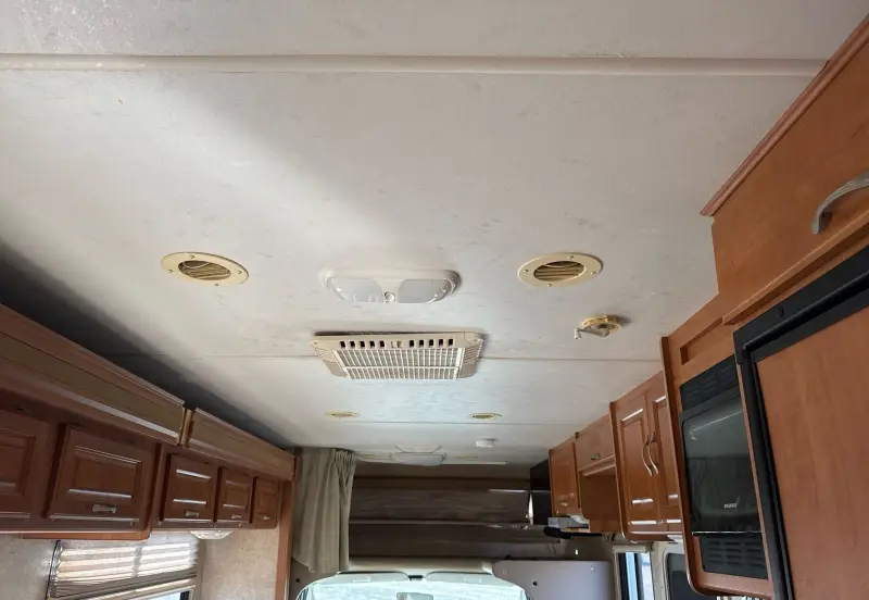2008 Ford E450 Super Duty photo 111