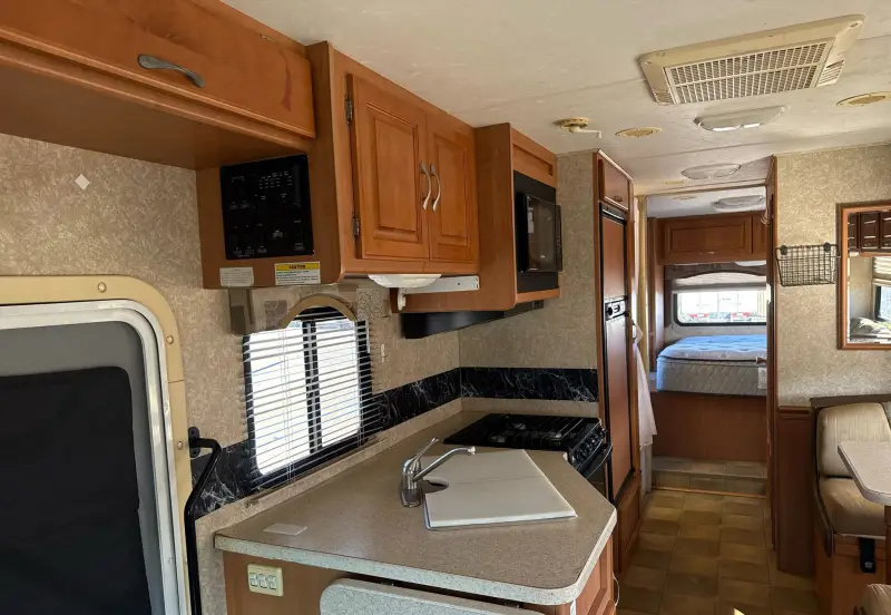 2008 Ford E450 Super Duty photo 75