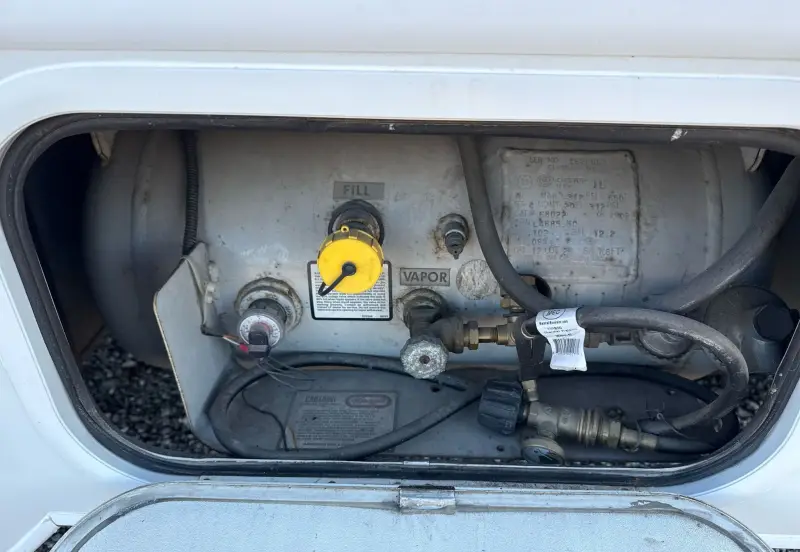 2008 Ford E450 Super Duty photo 27