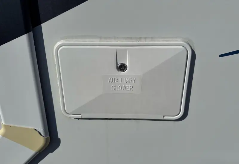 2008 Ford E450 Super Duty photo 32
