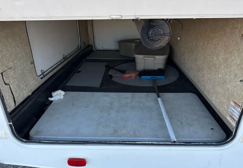 2008 Ford E450 Super Duty photo 18