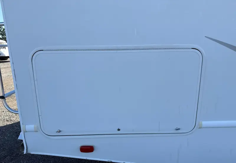 2008 Ford E450 Super Duty photo 17