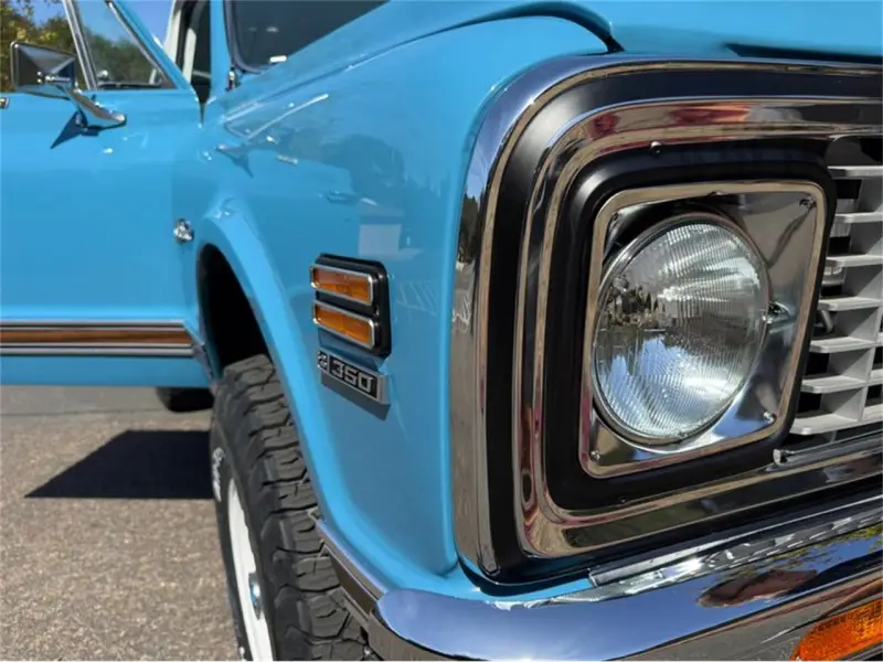1972 Chevrolet K5 Blazer CST photo 29